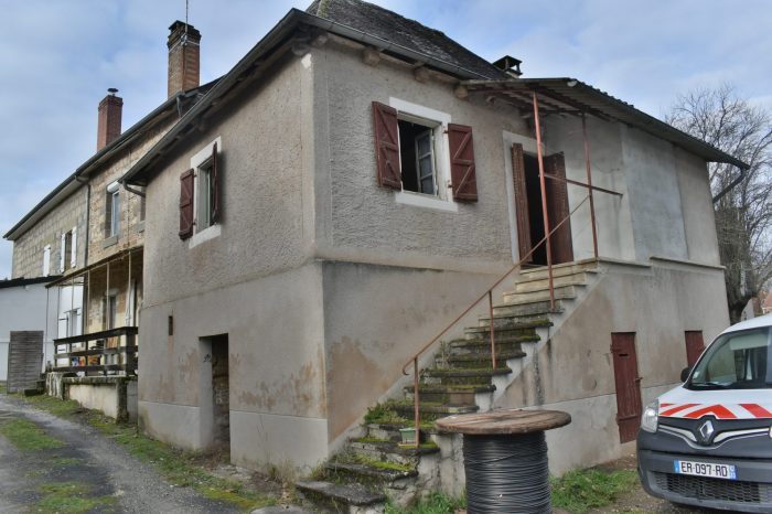 Maison à vendre, 4 pièces - La feuillade 24120