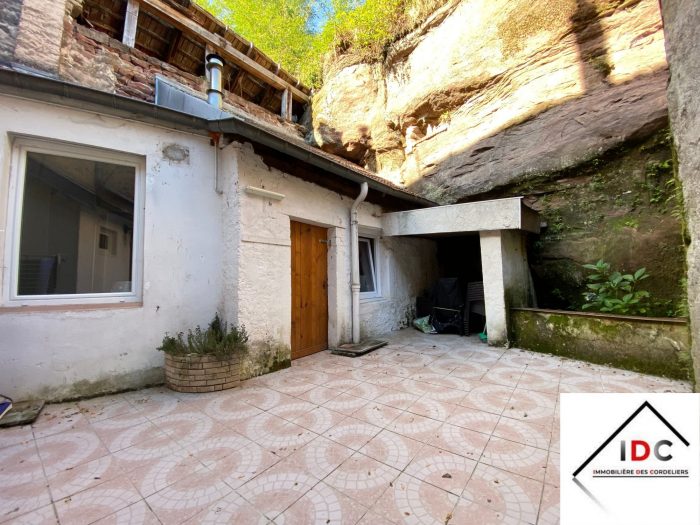 Maison mitoyenne 2 côtés à vendre, 7 pièces - Sarrebourg 57400