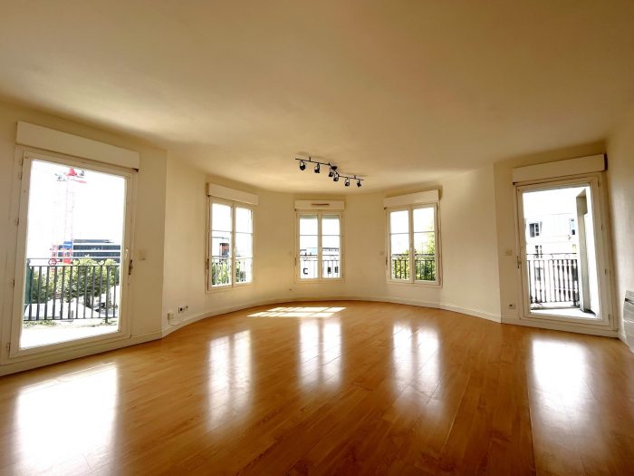 Appartement à vendre, 3 pièces - Bordeaux 33300