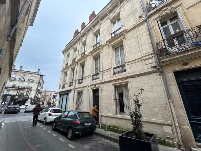 Immeuble à vendre, 298 m² - Bordeaux 33000