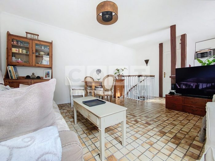 Vente Maison/Villa BOIS-COLOMBES 92270 Hauts de Seine FRANCE