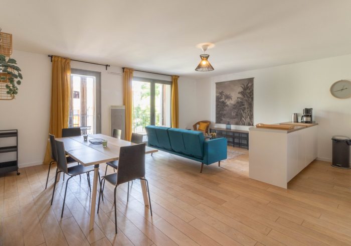 Location annuelle Appartement BORDEAUX 33300 Gironde FRANCE