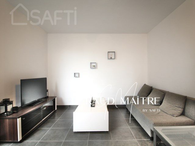 Apartment for sale, 4 rooms - Roses 17480