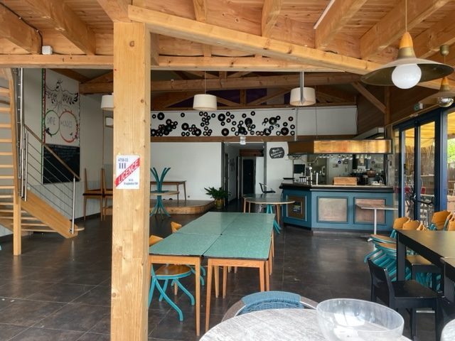 Restaurant, bar à vendre, 180 m² - Créon 33670