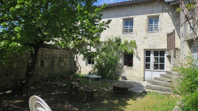 Vente Maison/Villa TUSSON 16140 Charente FRANCE