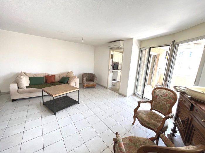 Appartement à vendre, 4 pièces - Nice 06300