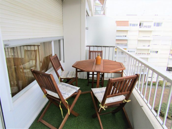 Appartement à louer, 4 pièces - Angers 49000