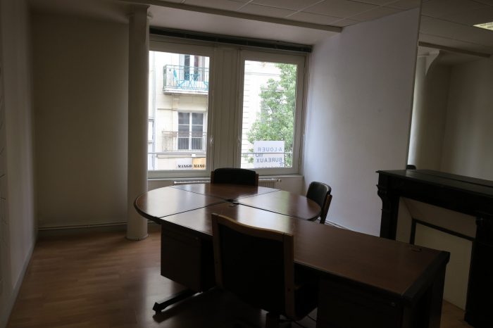 Bureau à louer, 96 m² - Angers 49100