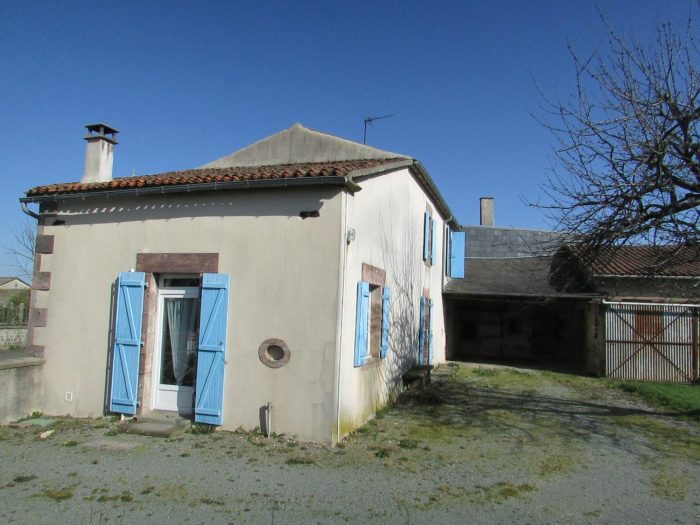 Maison ancienne à vendre, 5 pièces - Saint-Pierre-du-Chemin 85120