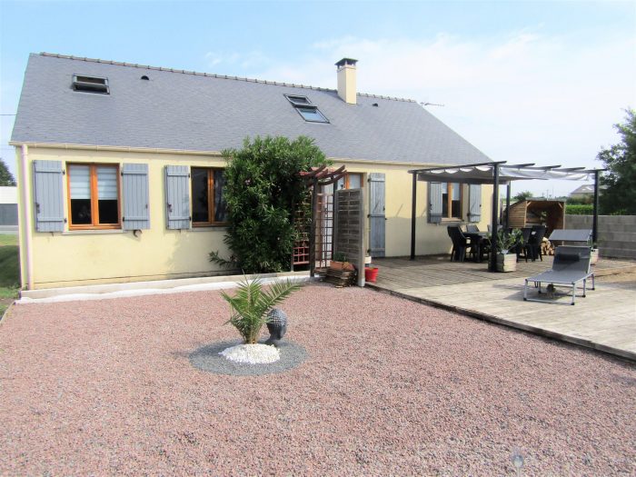 Maison individuelle à vendre, 6 pièces - BEAUFORT EN VALLEE 49250