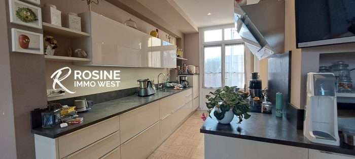 Maison bourgeoise à vendre, 7 pièces - Le May-sur-Èvre 49122