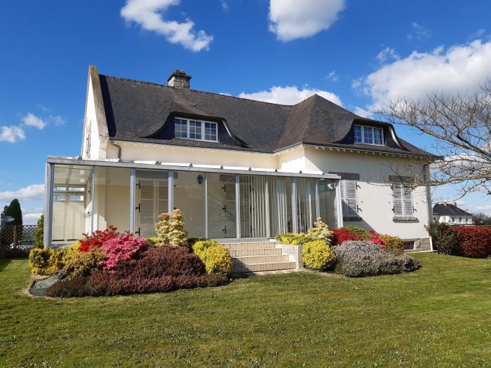 Vente Maison/Villa ERNEE 53500 Mayenne FRANCE