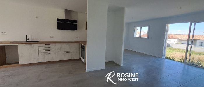 Maison plain-pied à vendre, 6 pièces - Sèvremont 85700