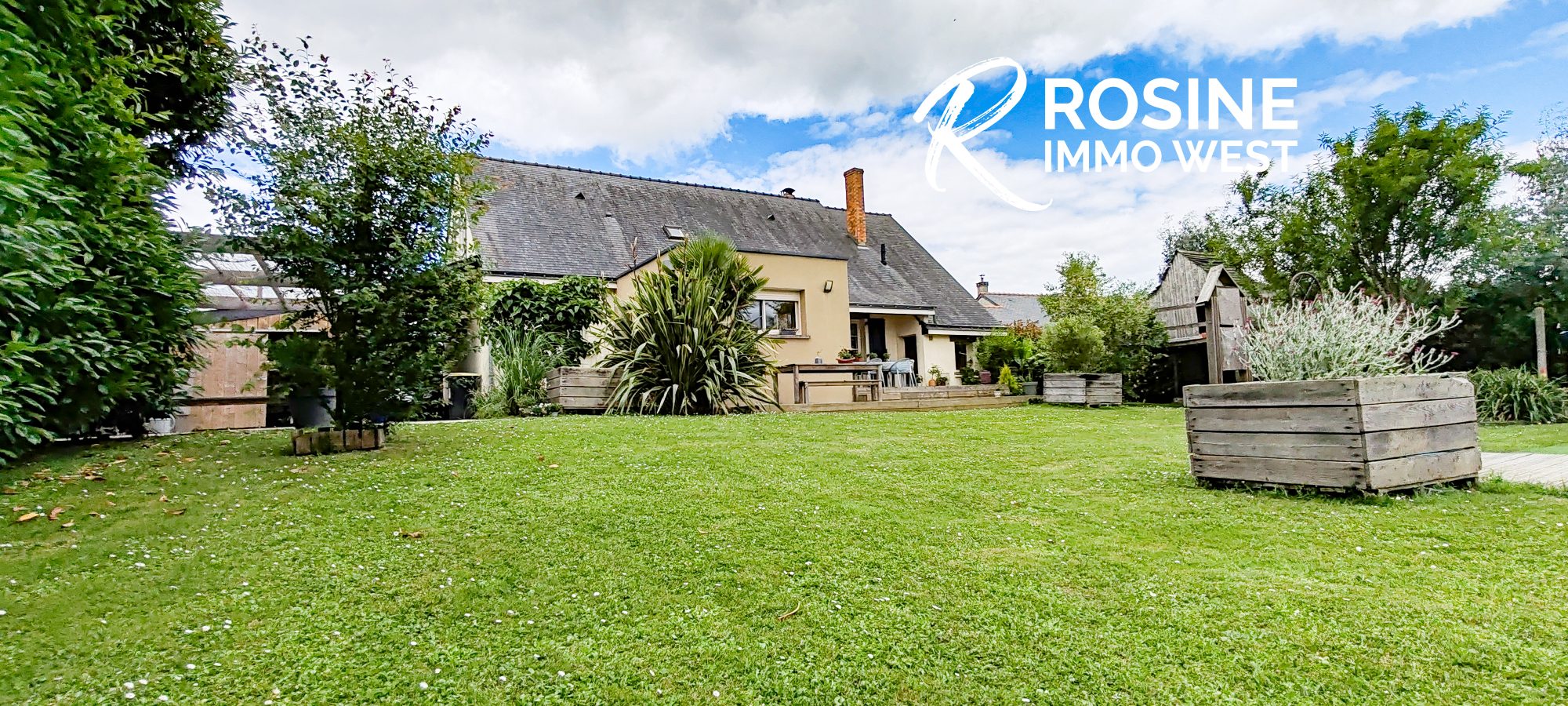 Vente Maison 170m² 7 Pièces à Brissac Loire Aubance (49320) - Rosine Immo West