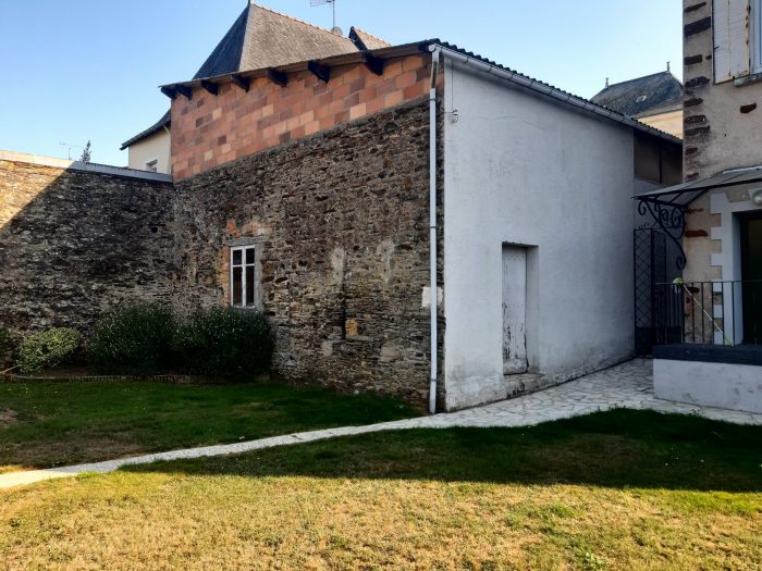 Maison bourgeoise à vendre, 6 pièces - Candé 49440