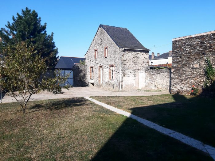 Maison bourgeoise à vendre, 6 pièces - Candé 49440