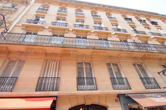 Appartement à louer, 5 pièces - PARIS,PARIS 75017
