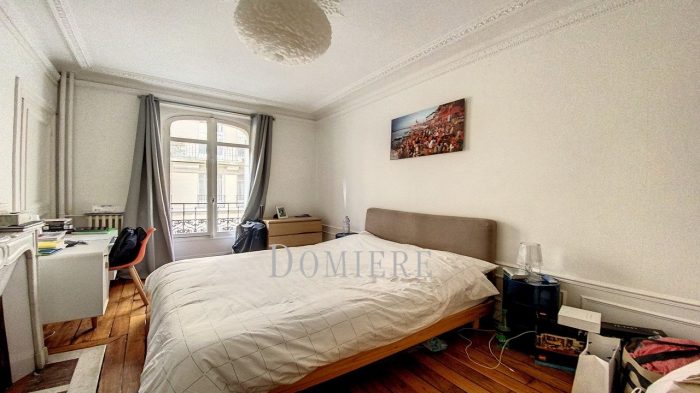Appartement à louer, 4 pièces - Paris 75017