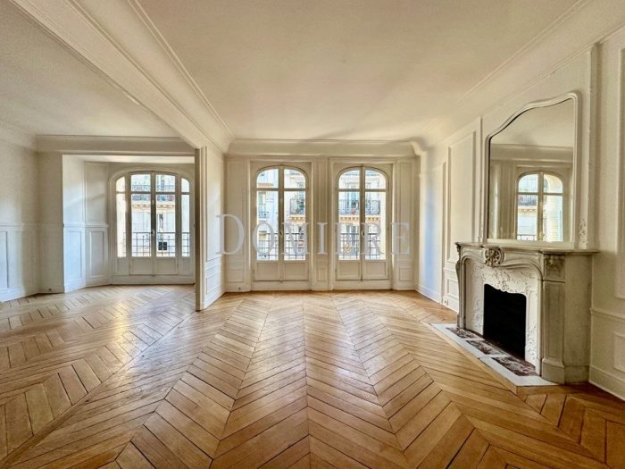 Appartement à louer, 5 pièces - Paris 75017