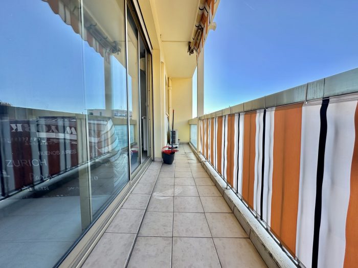 Appartement à louer, 2 pièces - Menton 06500