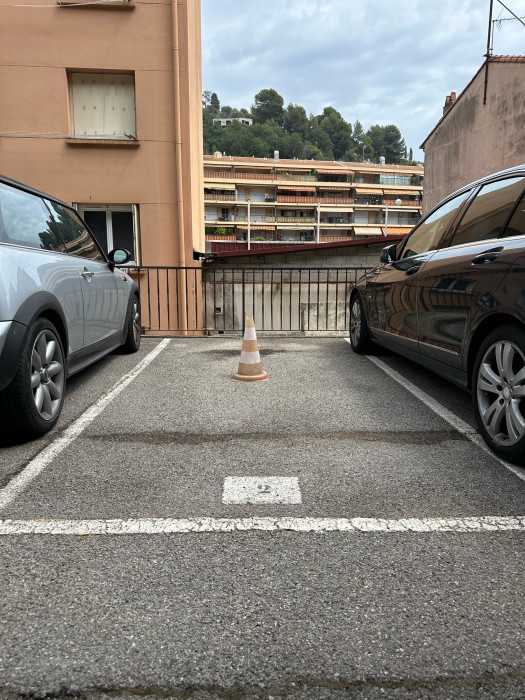 Photo Place de parking image 1/1