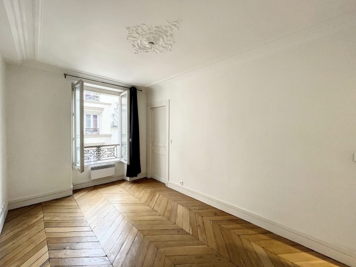 Appartement à louer, 3 pièces - Paris 75017