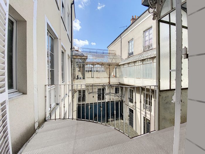 Appartement à vendre, 6 pièces - Orléans 45000