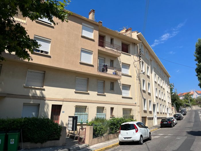 Location annuelle Appartement TOULON 83000 Var FRANCE
