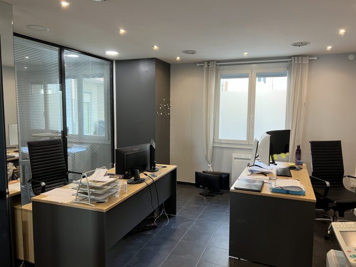 Boutique à louer, 70 m² - Annecy 74000