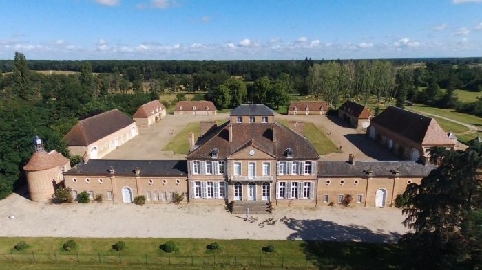 Château de prestige sur 15 ha – Secteur Auvergne (03)