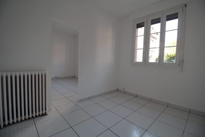 Appartement à vendre, 2 pièces - Compiègne 60200