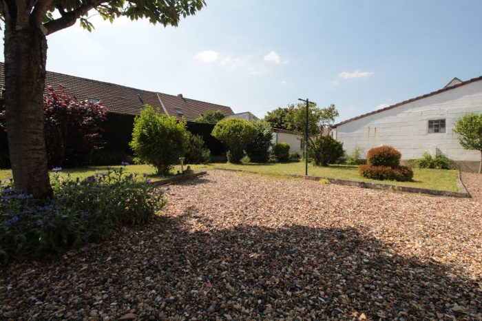 Maison plain-pied à vendre, 4 pièces - Choisy-au-Bac 60750