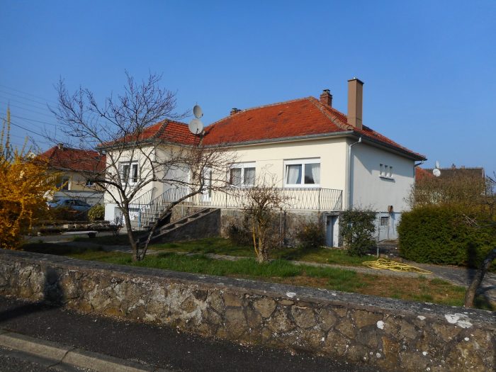 Maison traditionnelle à vendre, 7 pièces - Drulingen 67320