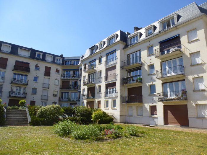 Appartement à vendre en viager, 3 pièces - Blois 41000