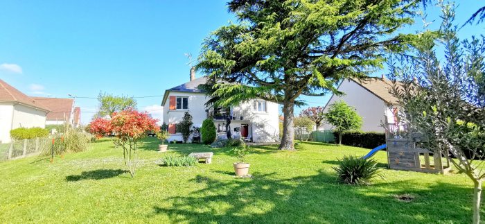Vente Maison/Villa LA CHAUSSEE-SAINT-VICTOR 41260 Loir et Cher FRANCE