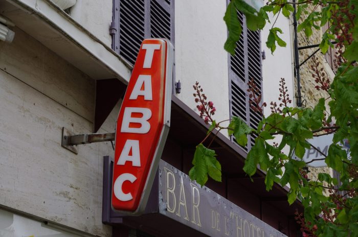 Presse, tabac à vendre, 120 m² - Belleville-en-Beaujolais 69220