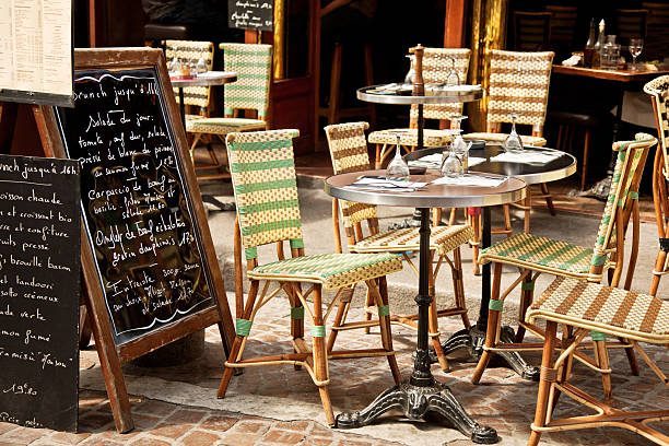 Restaurant, bar à vendre, 200 m² 70 places - Bourgoin-Jallieu 38300