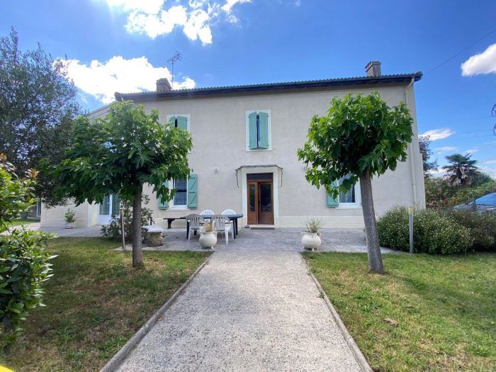 Maison individuelle à vendre, 5 pièces - Saint-Élix-le-Château 31430