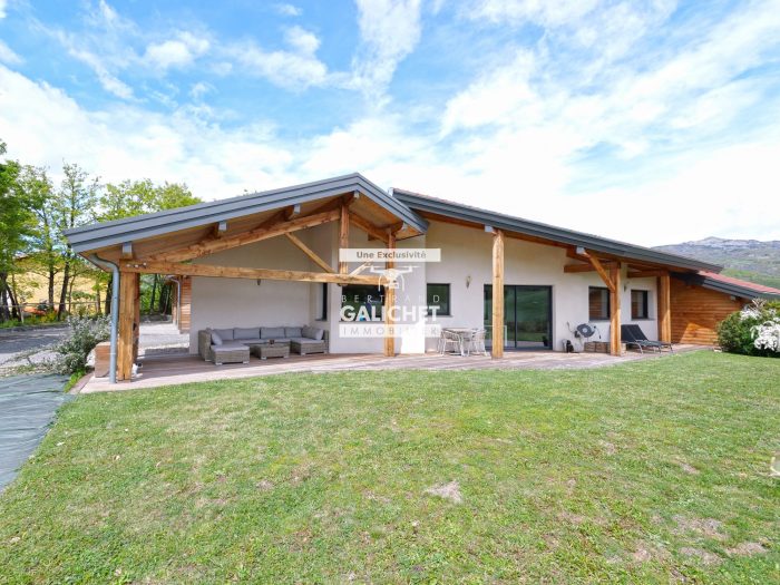 Vente Maison/Villa LA BATIE-VIEILLE 05000 Hautes Alpes FRANCE