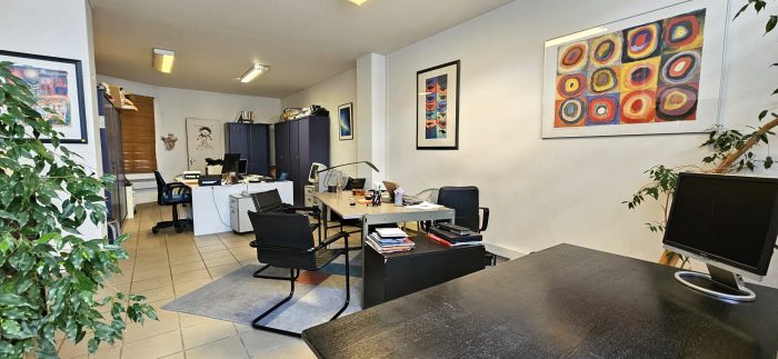 EXCLUSIVITE GIFOM - location boutique 45 m² rue Neuve des Boulets 75011 PARIS