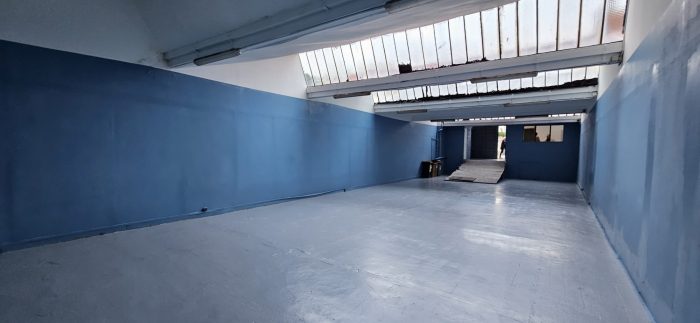 GIFOM - Vente Local-Entrepôt-Atelier 207m² 93100 MONTREUIL