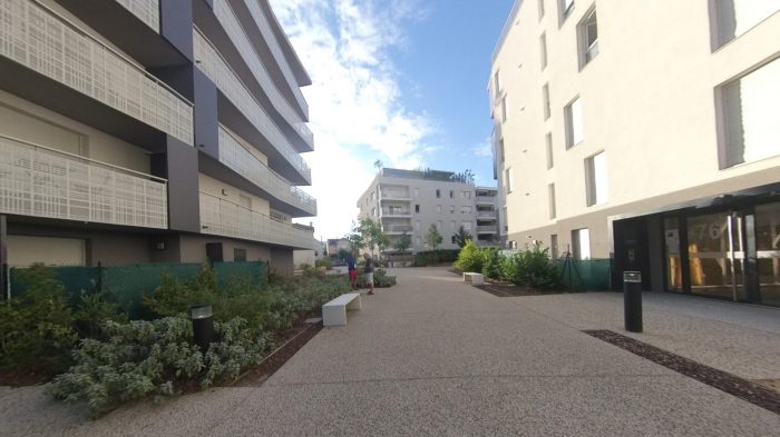 Location annuelle Appartement LYON 69008 Rhône FRANCE