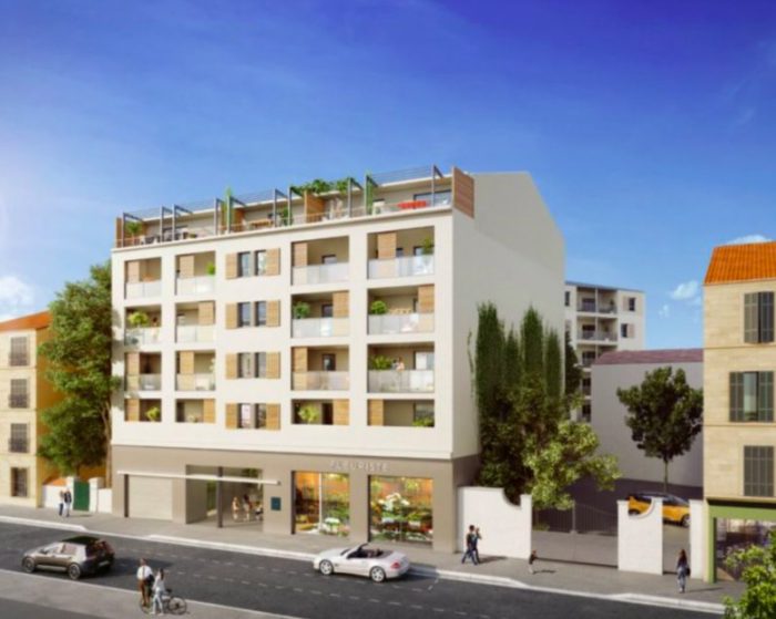 T3 de 66m2 avec terrasse de 10m2 exposée sud et parking en sous-sol - Marseille 13004