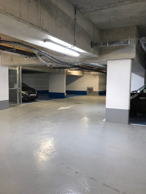 Location annuelle Garage/Parking MONTREUIL 93100 Seine Saint Denis FRANCE