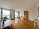 Paris  Appartement 2 pièces 38 m² 