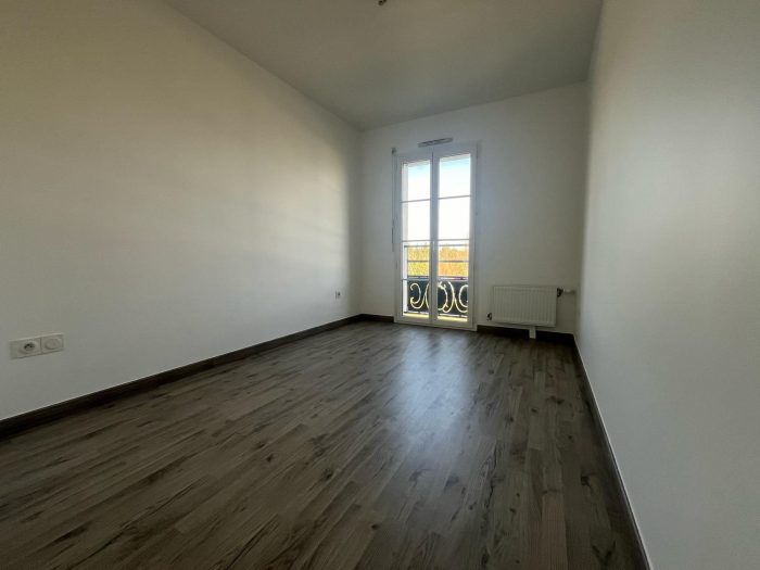 Appartement à vendre, 3 pièces - Saint-Pierre-du-Perray 91280