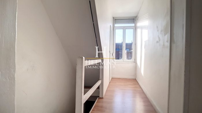 Apartment for sale, 2 rooms - Marcq-en-Barœul 59700