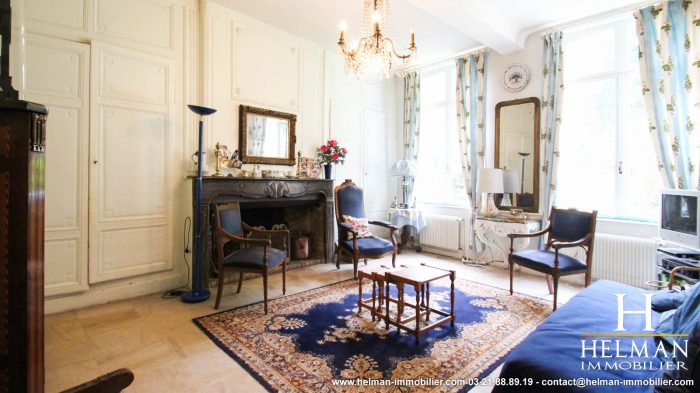 Maison bourgeoise à vendre, 18 pièces - Saint-Omer 62500