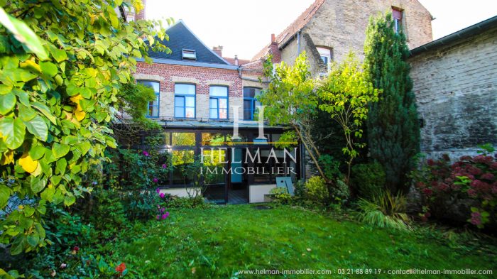 Maison bourgeoise à vendre, 9 pièces - Saint-Omer 62500