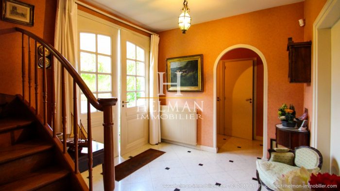 Villa for sale, 8 rooms - Longuenesse 62219